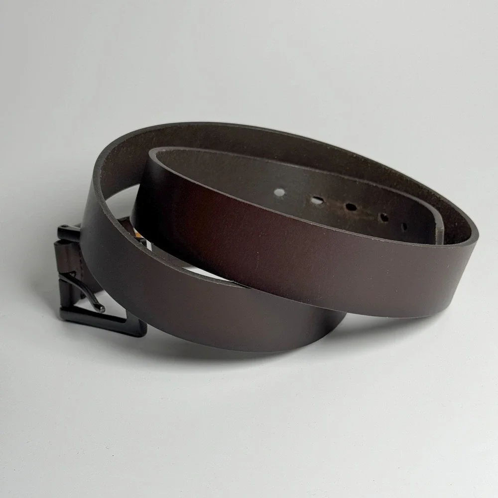 Carhartt Mens 50 Brown‎ Full Grain Leather Work Belt WB5510-M Gunmetal Buckle